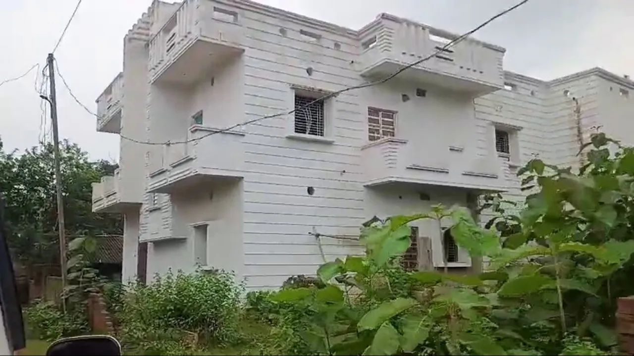 ଜଙ୍ଗଲ ଜମିରେ କୋଠା