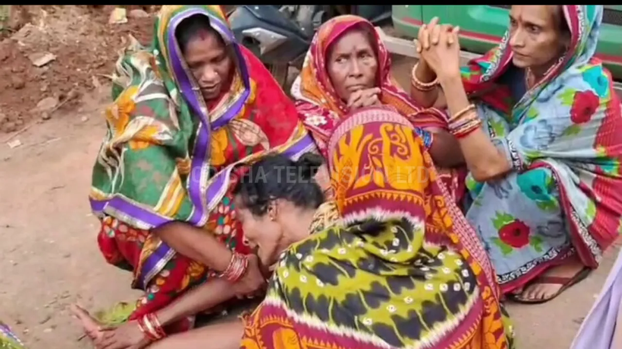 khandapada group clash