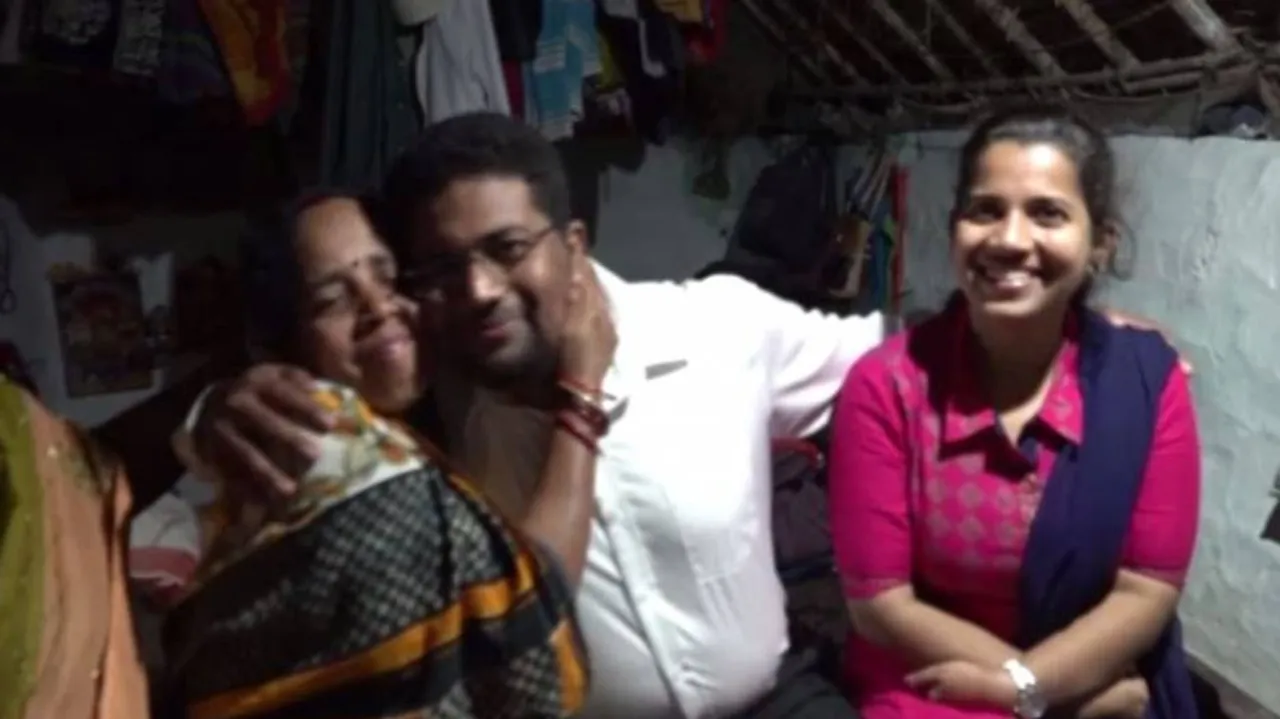 ବିଜୁଳି ନଥିବା ଘରେ ପାଠ ପଢ଼ି ଓଏଏସ୍‌ ପାଇଲେ ଜନ୍