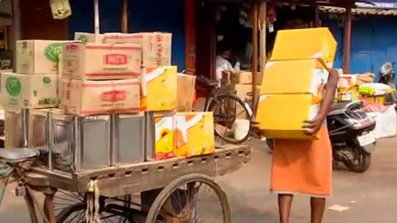 ଖାଇବା ତେଲ ଦରରେ ଏବେ ଖାଉଟି କଲବଲ !