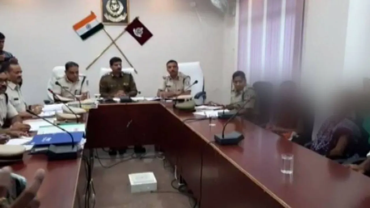 କୁନ୍ଦୁଲି ଗଣଦୁର୍ଷ୍କମ ମାମଲା : କୋରାପୁଟ ଡିଆଇଜିଙ୍କ କାର୍ଯ୍ୟାଳୟରେ SIT ଟିମ୍‌ର ବୈଠକ