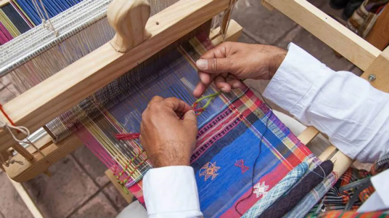 ବୁଣାକାରଙ୍କ ପାଇଁ ରାଜ୍ୟ ସରକାରଙ୍କ ବଡ଼ ଉପହାର, ଦିଆଯିବ ହାଉସ୍ କମ୍ ୱାର୍କ ସେଡ୍