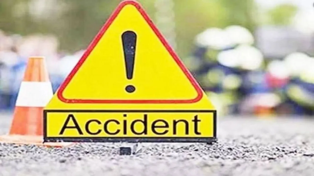 ଗଛରେ ପିଟି ହେଲା ବାଇକ, ଦୁଇ ଭାଇଙ୍କ ସମେତ ୩ ମୃତ