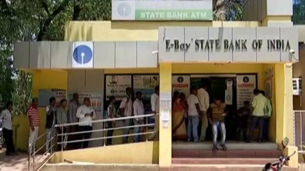 ଏଟିଏମ୍‌ରେ ସୁଧୁରିନି କ୍ୟାସ୍ ଅଭାବ ସ୍ଥିତି