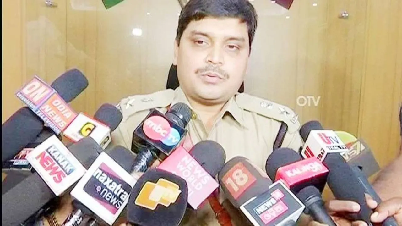 ବ୍ରହ୍ମପୁରର ନୂତନ ଏସ୍‌ପି ଭାବେ ପିନାକ ମିଶ୍ରଙ୍କ ଦାୟିତ୍ୱଗ୍ରହଣ