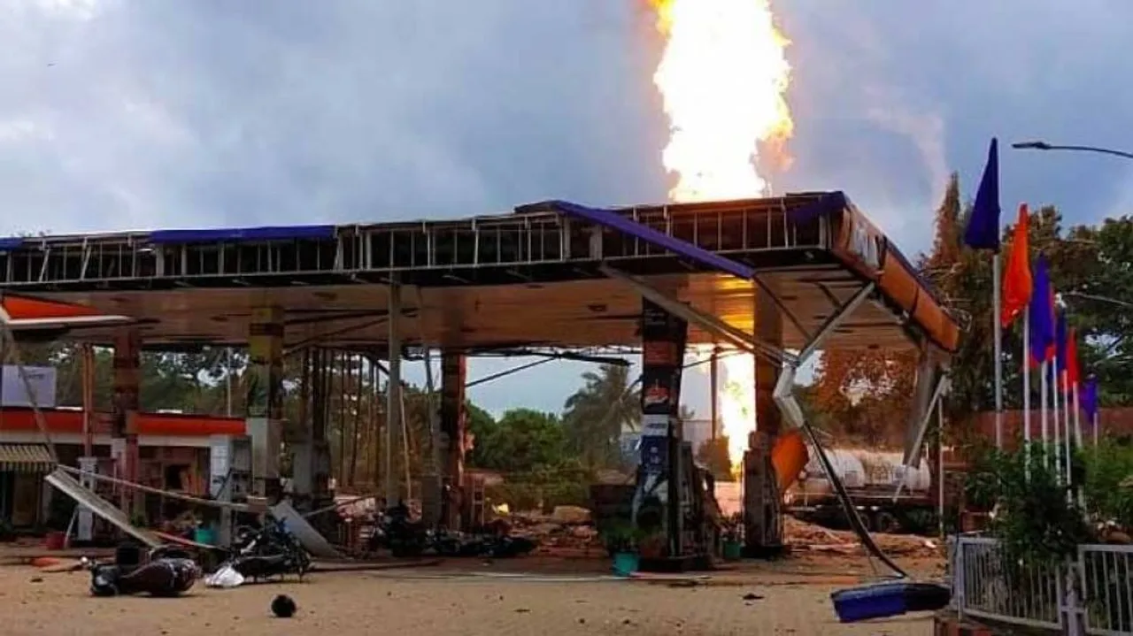 ପେଟ୍ରୋଲ ପମ୍ପ ବିସ୍ଫୋରଣ ଘଟଣାରେ ଅପରେସନ ଶେଷ; ଖୋଲିଲା ରାସ୍ତା