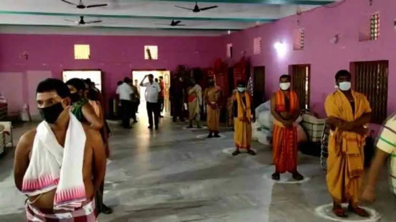 ମା' ବିରଜାଙ୍କ ରଥଯାତ୍ରା; କୋଭିଡ୍ ଟେଷ୍ଟ କରାଇଲେ ସେବାୟତ