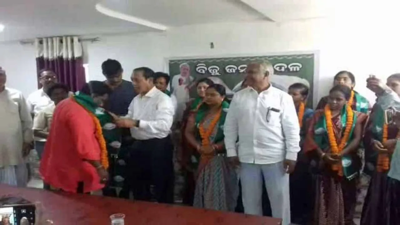 ବିଜେଡିରେ ଯୋଗ ଦେଲେ ବରଗଡ଼ର ୯ ଜିଲ୍ଲା ପରିଷଦ ସଭ୍ୟ