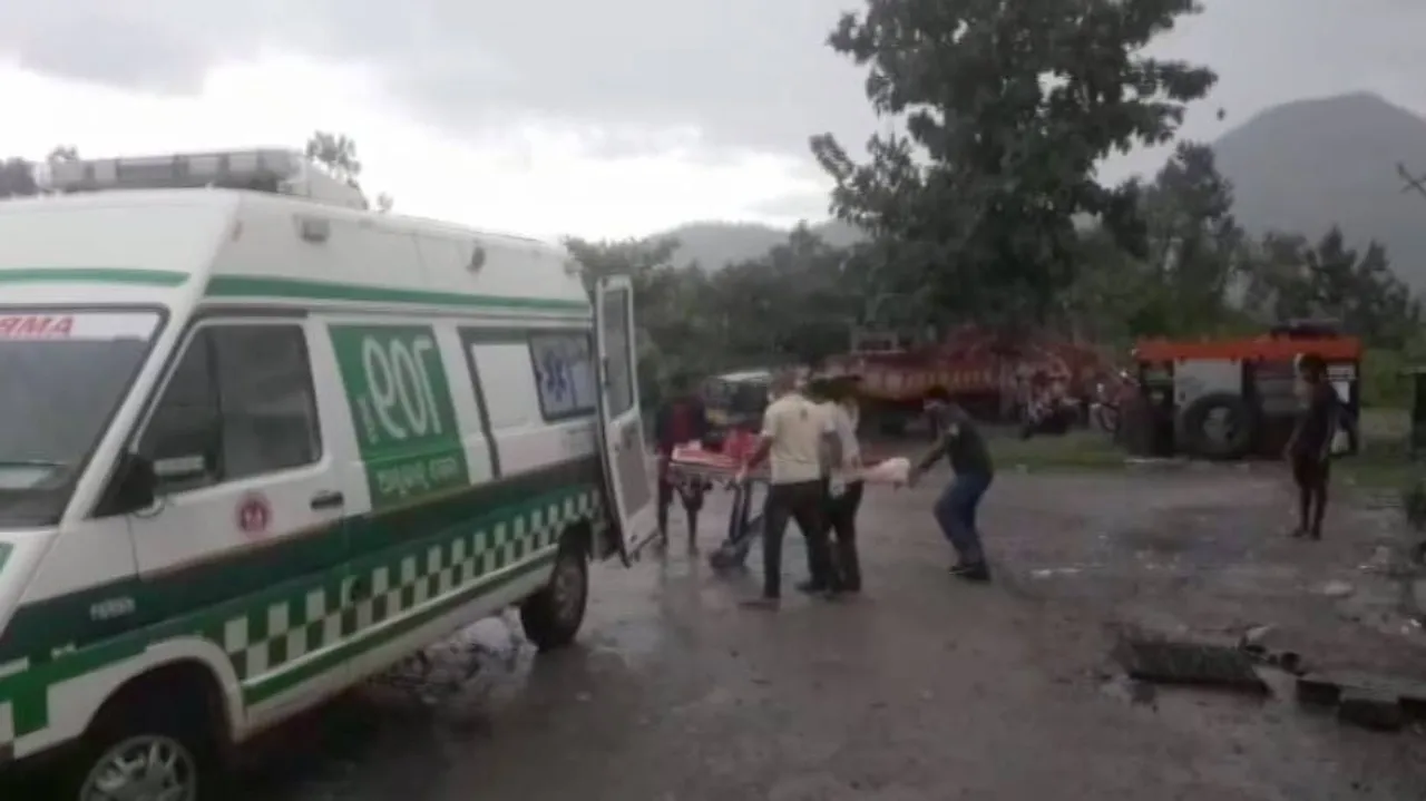 ପଥର ଖାଦାନରେ ବିସ୍ଫୋରଣ ଘଟି ୩ ମୃତ; ୬ ଗୁରୁତର