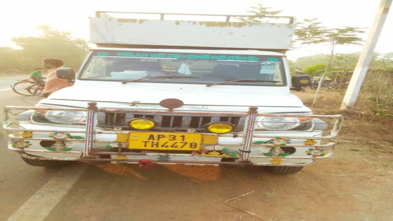 ଲୁଟ୍ ଉଦ୍ଦେଶ୍ୟରେ ବ୍ୟବସାୟୀଙ୍କ ଉପରକୁ ବୋମାମାଡ଼