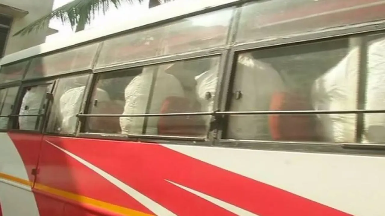 ସରକାରୀ ବସ୍‌ରୁ ଜବତ ହେଲା ଗୁଟ୍‌ଖା