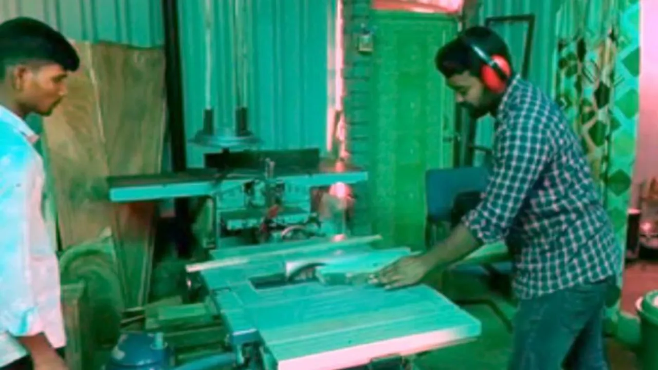 ଇଂଜିନିୟରିଂ ଚାକିରି ଛାଡ଼ି ତିଆରି କରୁଛନ୍ତି ପଞ୍ଜୁରୀ...