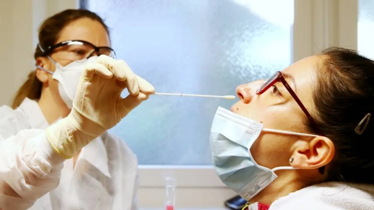 ଦିନକରେ ଓଡ଼ିଶାରେ ୪,୨୪୧ କରୋନା ପଜିଟିଭ୍‌‌ ଚିହ୍ନଟ, ଖୋର୍ଦ୍ଧାରୁ କେବଳ ୬୪୭