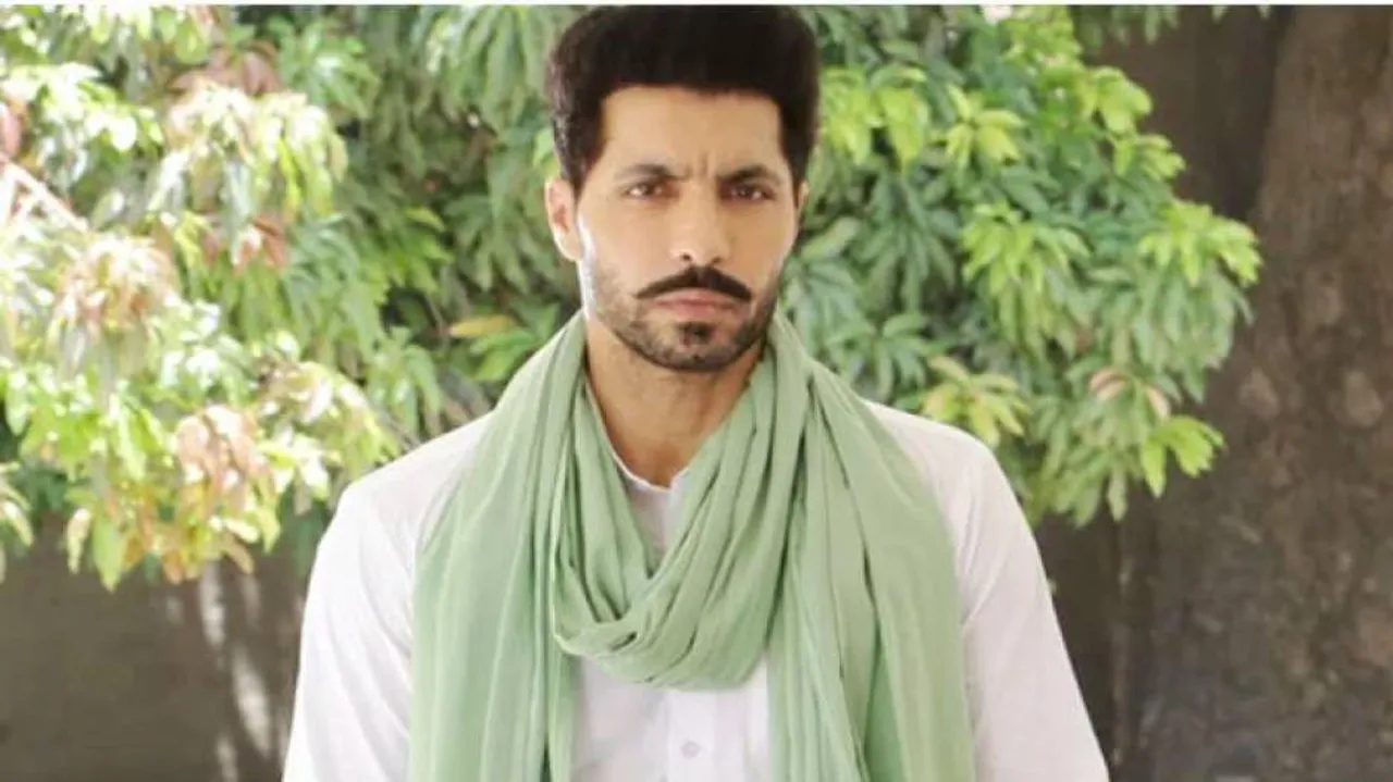 କିଏ ଏହି ମହିଳା ? ଯିଏ ବିଦେଶରେ ରହି ଅଭିନେତା ଦୀପ୍‌‌ ସିଦ୍ଧୁଙ୍କୁ କରୁଛନ୍ତି ସାହାଯ୍ୟ