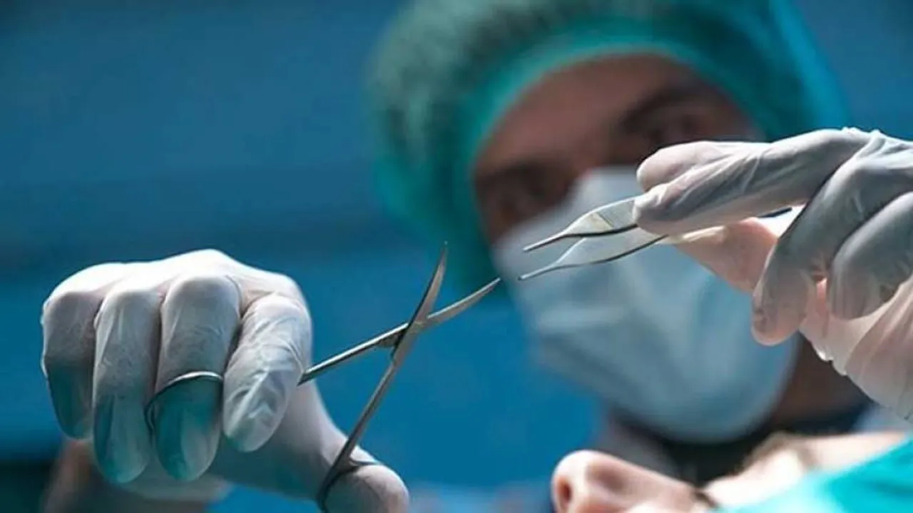 ବଞ୍ଚିପାରିଲାନି ପୁଅ କିନ୍ତୁ ପରିବାର ଲୋକଙ୍କ ଇଚ୍ଛାକୁ ପୂରଣ କରିଦେଲେ ଅପରିଚିତ ଡାକ୍ତର