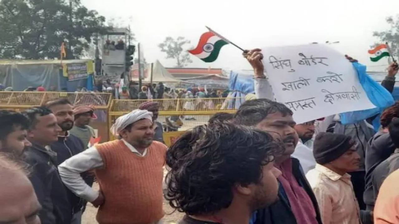 ଚାଷୀ ଆନ୍ଦୋଳନକୁ ନେଇ ତାତିଲେ ସିଂଘୁ ଗ୍ରାମବାସୀ; ରାଜପଥ ଖାଲି କରିବାକୁ ଦେଲେ ଚେତାବନୀ