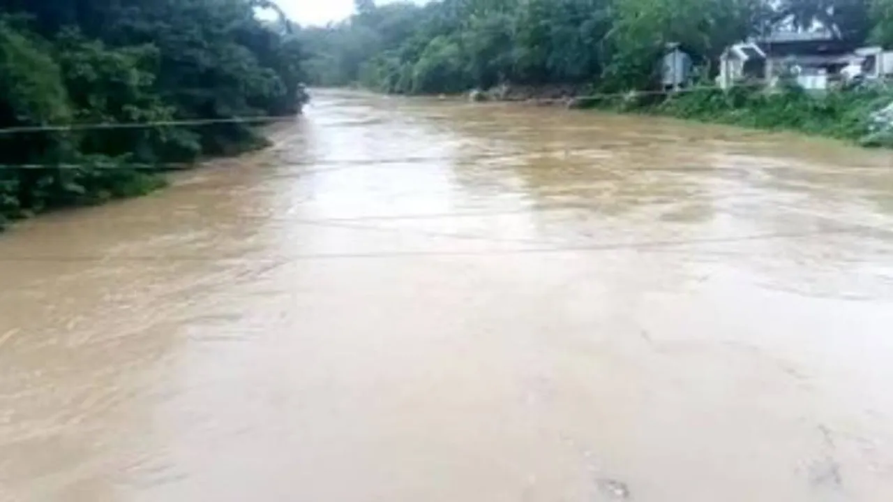 ସୁବର୍ଣ୍ଣରେଖାରେ ବନ୍ୟା ଆଶଙ୍କା ନେଇ ସୂଚନା ଦେଲେ ଜଳସଂପଦ ବିଭାଗ ସର୍ବୋଚ୍ଚ ଯନ୍ତ୍ରୀ