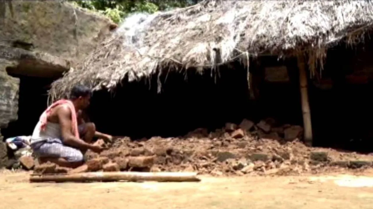 ପ୍ରଳୟଙ୍କରୀ ବନ୍ୟା ଉଜାଡ଼ି ଦେଇଛି ସ୍ୱପ୍ନ, ଭସାଇ ନେଇଛି ସବୁ ଖୁସି; ବନ୍ୟା ପରର ଦୃଶ୍ୟ ଏମିତି