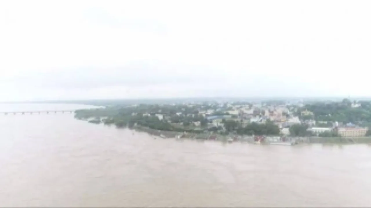 ବର୍ଷାରେ ବେହାଲ୍ ଓଡ଼ିଶା; ବୁଡ଼ିଛି ଚାଷ ଜମି, ଫସିଛନ୍ତି ଲୋକେ