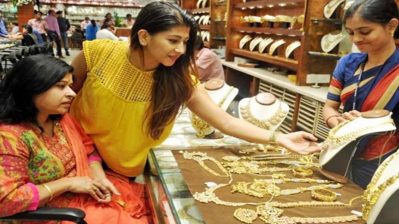 ଡିସେମ୍ବରରେ ଆକାଶ ଛୁଆଁ ହୋଇପାରେ ସୁନା ଦର