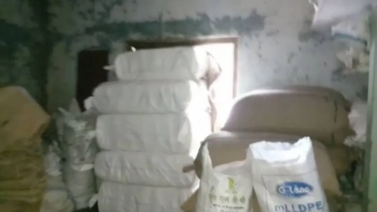 ୨ ଶହ ବସ୍ତା ଗୁଟଖା ଜବତ  