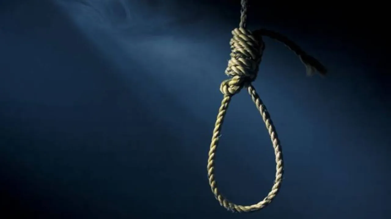 ଏକାଥରକେ ପରିବାରର ୫ ସଦସ୍ୟଙ୍କ ଝୁଲନ୍ତା ମୃତଦେହ ଉଦ୍ଧାର