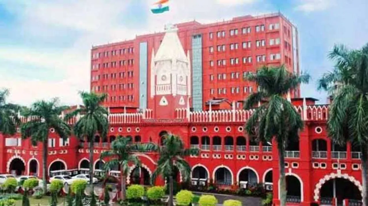 ୩ ପୋଲିସ୍ ଅଧିକାରୀଙ୍କ ନାଁରେ ମାମଲା କର: ହାଇକୋର୍ଟ