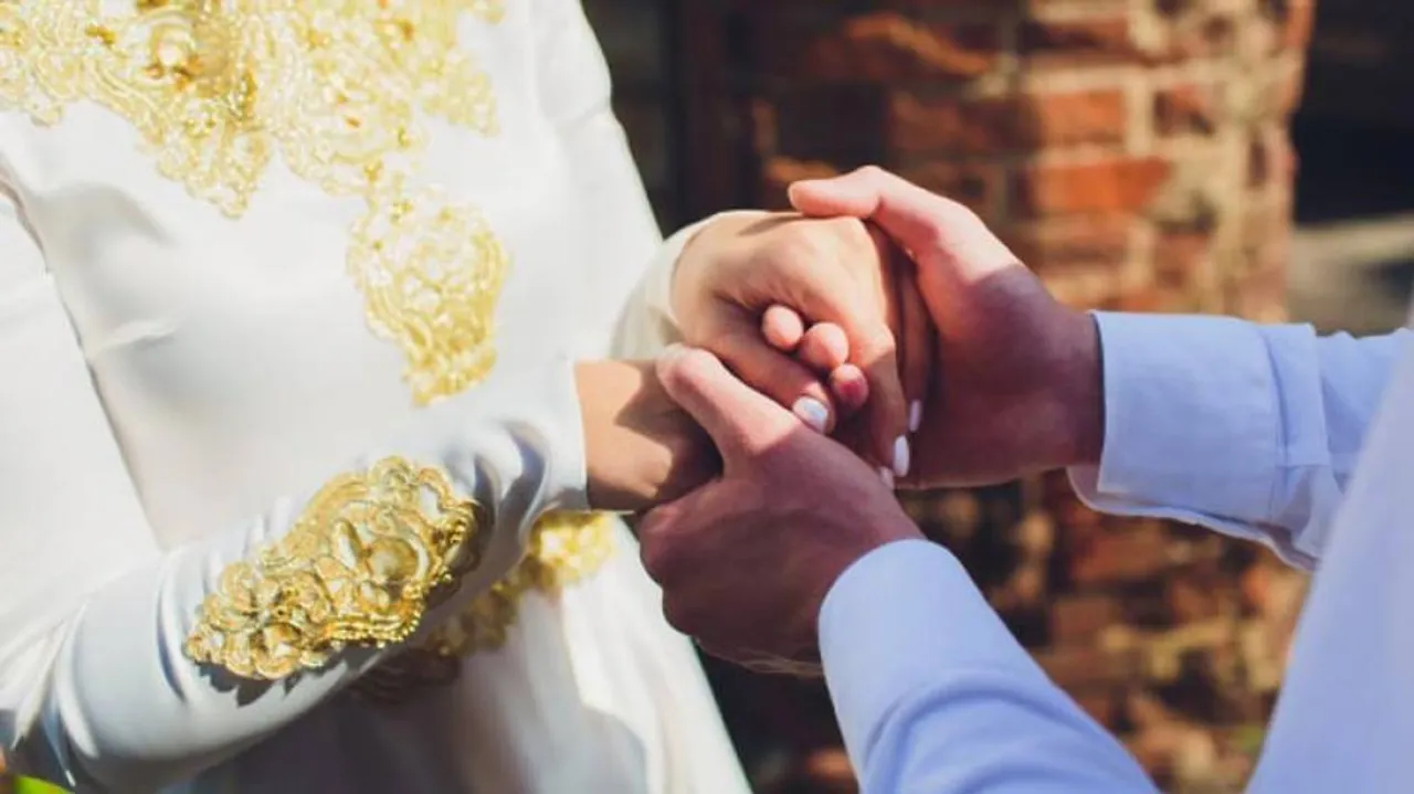 ସ୍ୱାମୀଙ୍କ ପ୍ରେମରେ ଅଣନିଃଶ୍ୱାସୀ ପତ୍ନୀ; ତଲାକ ପାଇଁ କୋର୍ଟରେ ଆବେଦନ କଲେ