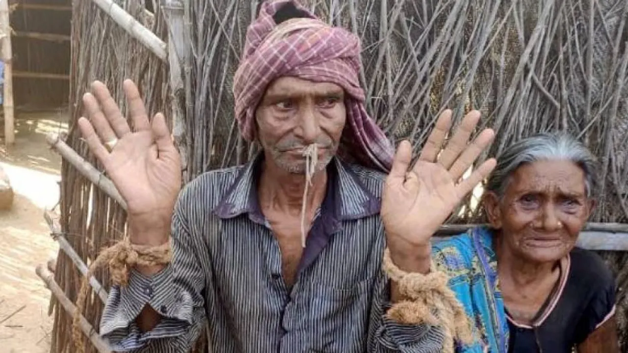 ପ୍ରଥମେ ଭୋଲାରାମଙ୍କ ମୁହଁ ସିଲେଇ କଲେ ସ୍ତ୍ରୀ ଓ ପୁଅ, ଆଉ ତା’ପରେ ରେଳଧାରଣାରେ ବାନ୍ଧିଦେଲେ