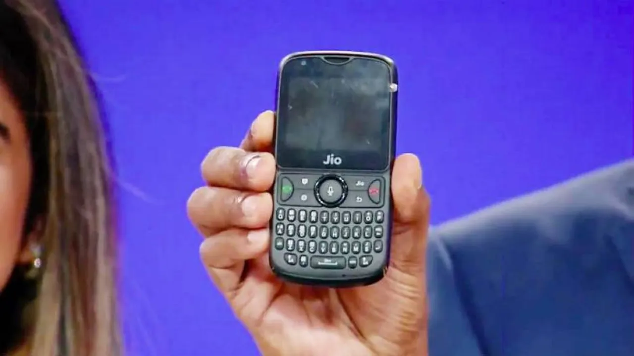 ଜିଓ ଆଣିଲା ଆଉ ଏକ ଶସ୍ତା ଫୋନ,ରହିଛି ହ୍ୱାଟ୍ସଆପ୍‌ ଆଉ ୟୁଟ୍ୟୁବ୍‌ ସୁବିଧା