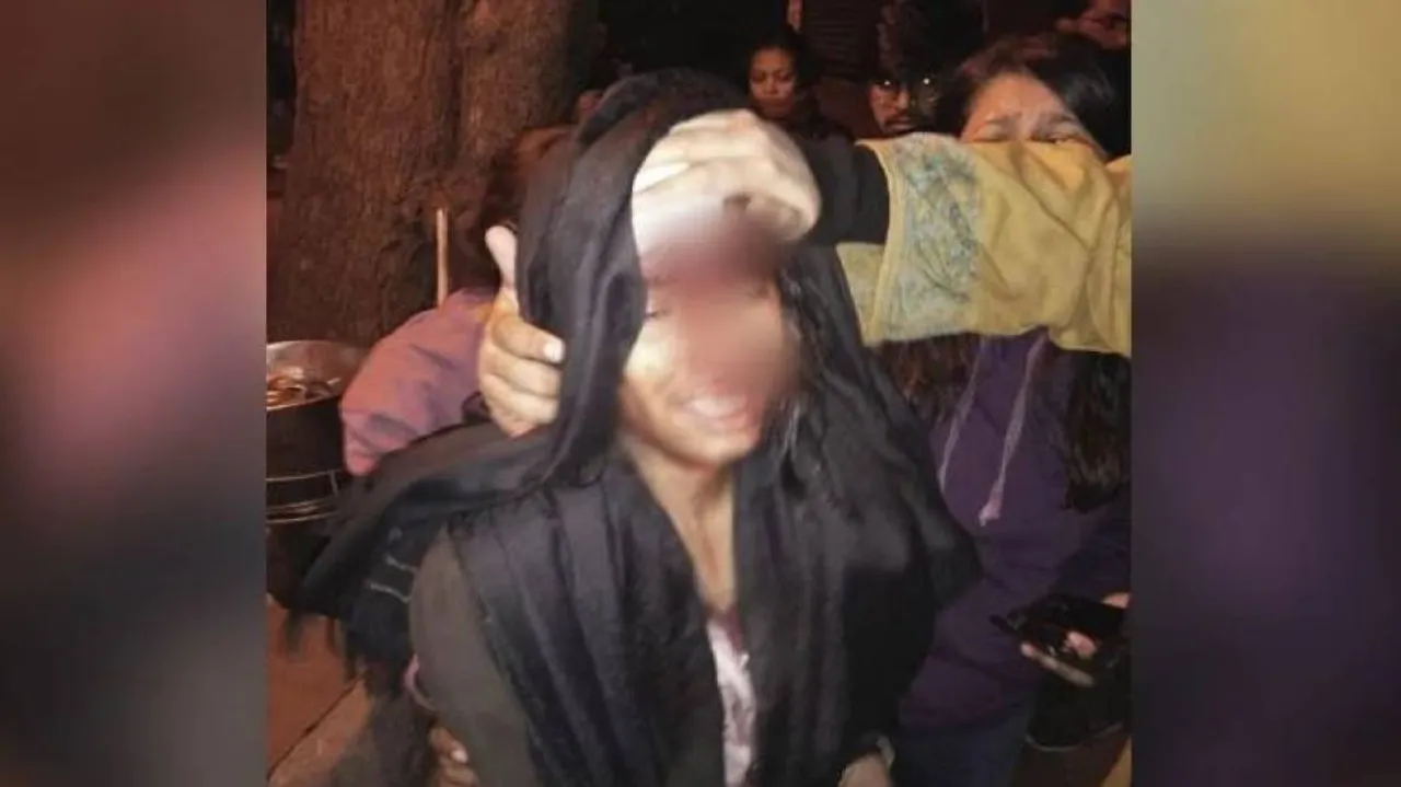 JNU ପରିସରରେ ଉତ୍ତେଜନା, ହଷ୍ଟେଲରେ ପଶି ଭଙ୍ଗାରୁଜା