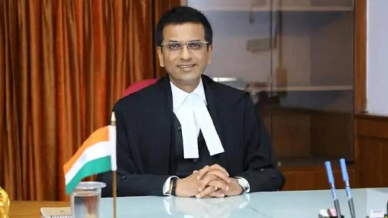 କରୋନା ପ୍ରଭାବ: ନିଜ ରାୟ ନିଜେ ଟାଇପ୍ କଲେ ସୁପ୍ରିମ୍ କୋର୍ଟ ବିଚାରପତି