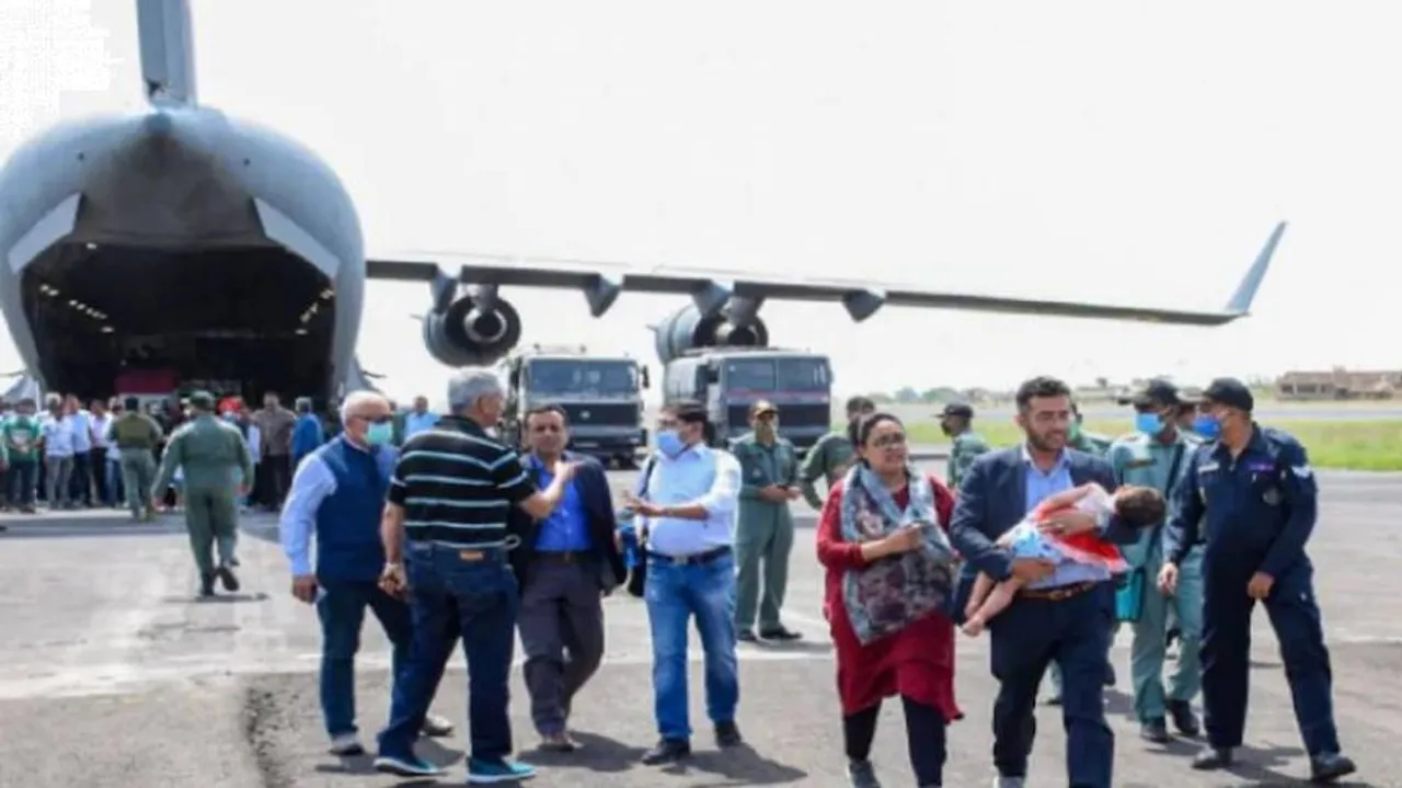 କାବୁଲରୁ ଭାରତୀୟଙ୍କ ପ୍ରତ୍ୟାବର୍ତ୍ତନ ଜାରି : ଦୋହା ଦେଇ ଫେରୁଛନ୍ତି ଆଉ ୧୩୫ ଭାରତୀୟ