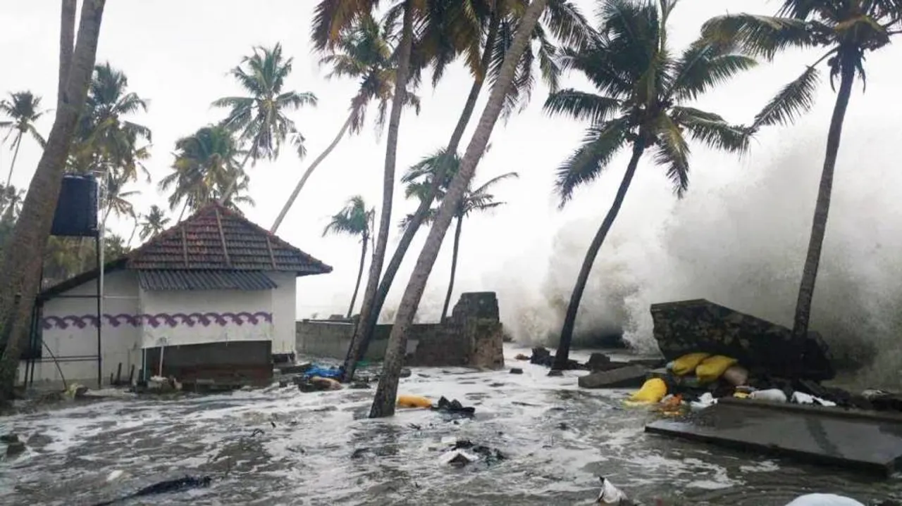 କେରଳରେ ବର୍ଷାର ତାଣ୍ଡବ; ବନ୍ୟାରେ ଚାଲି ଗଲା ୨୪ ଜୀବନ