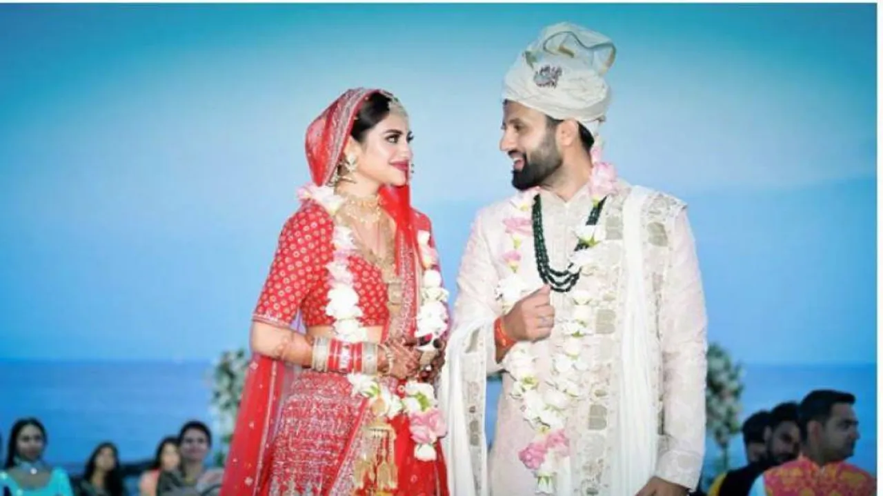 ଏହି ଅଭିନେତାଙ୍କ ପାଇଁ ଟିଏମ୍‌ସି ସାଂସଦ ନୁସରତ୍‌ଙ୍କ ବୈବାହିକ ଜୀବନରେ ଝଡ଼ !