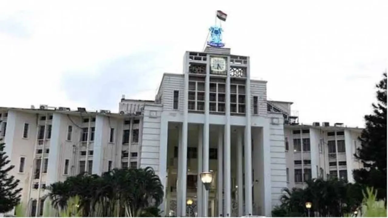 ବରିଷ୍ଠ ଓଏଏସ ସ୍ତରରେ ଅଦଳବଦଳ