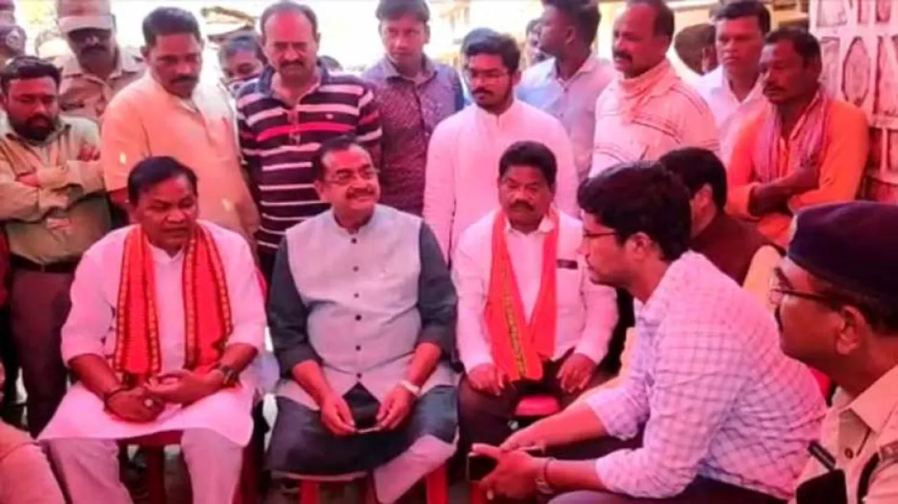 ଓଡ଼ିଶା ବିଜେପି ନେତାଙ୍କ ପ୍ରଶ୍ନର ଉତ୍ତର ଦେଇ ପାରିଲେନି ଆନ୍ଧ୍ର ଅଧିକାରୀ; ଛତ୍ରଭଙ୍ଗ ଦେଇ ପଳାଇଲେ