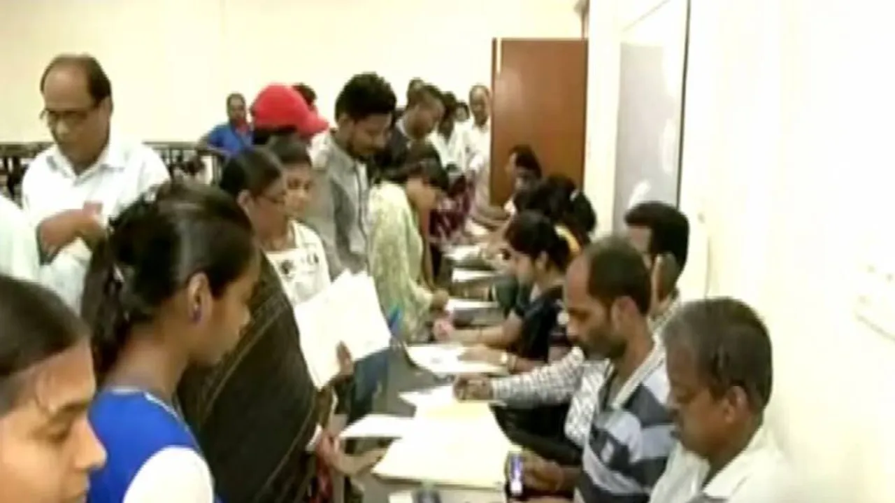 ଅାଜିଠାରୁ ଦ୍ୱିତୀୟ ପର୍ଯ୍ୟାୟ ଯୁକ୍ତ ଦୁଇ ନାମଲେଖା