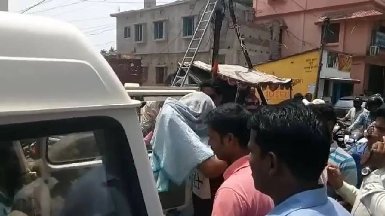 ହୋଟେଲରେ ପୋଲିସର ଚଢାଉ