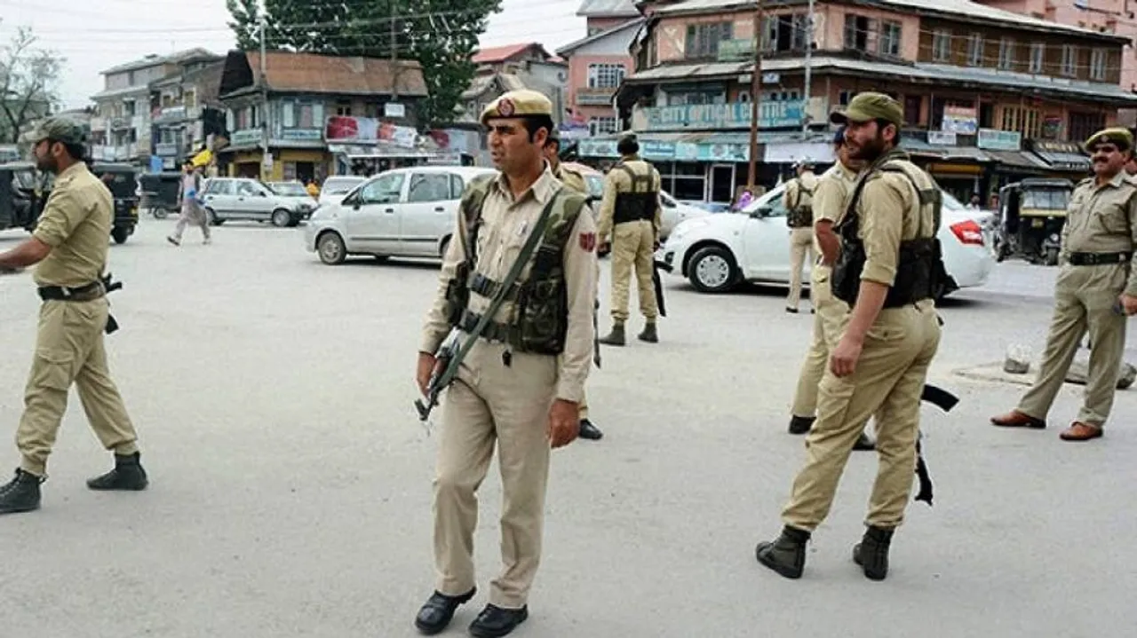 ଆତଙ୍କବାଦୀଙ୍କ ଟାର୍ଗେଟ୍‌ରେ ପୁଲିସ ଅଧିକାରୀଙ୍କ ପରିବାର ସଦସ୍ୟ