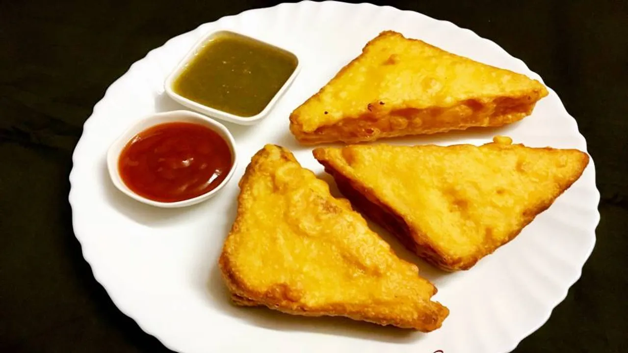 ଘରେ ପ୍ରସ୍ତୁତ କରନ୍ତୁ ଆଳୁ ପାଉଁରୁଟି