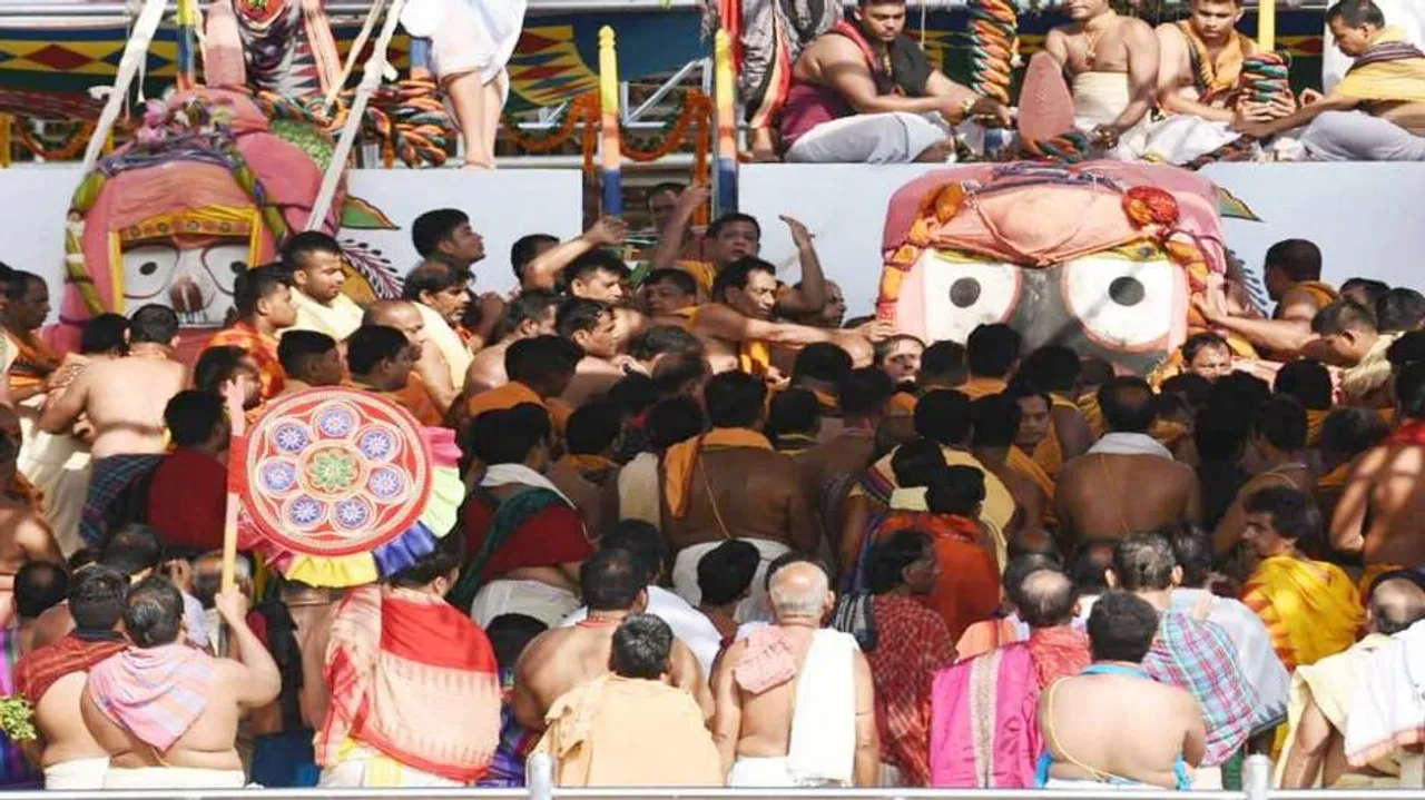 ପବିତ୍ର ଦେବସ୍ନାନ ପୂର୍ଣ୍ଣମୀ ଅବସରରେ ଶ୍ରୀକ୍ଷେତ୍ରରେ ଲକ୍ଷାଧିକ ଭକ୍ତଙ୍କ ସମାଗମ