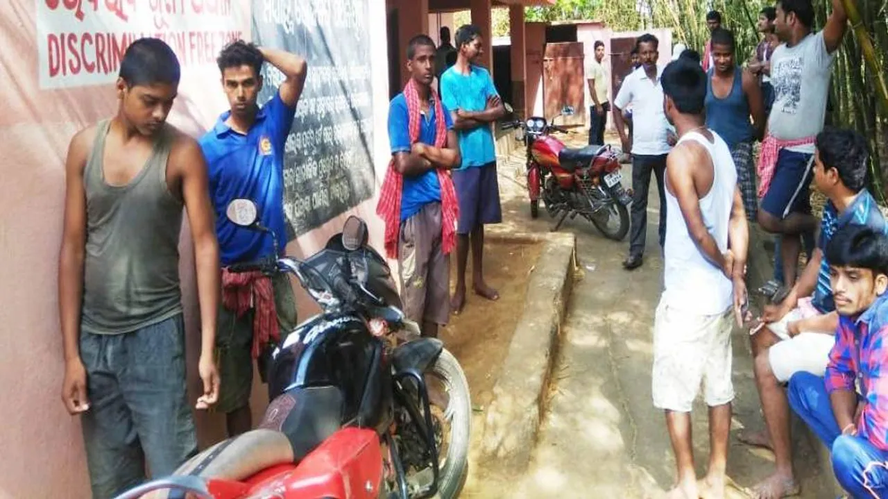 ଛାତ୍ରୀଙ୍କୁ ପ୍ରଧାନଶିକ୍ଷକଙ୍କ ଅସଦାଚରଣ ଅଭିଯୋଗ