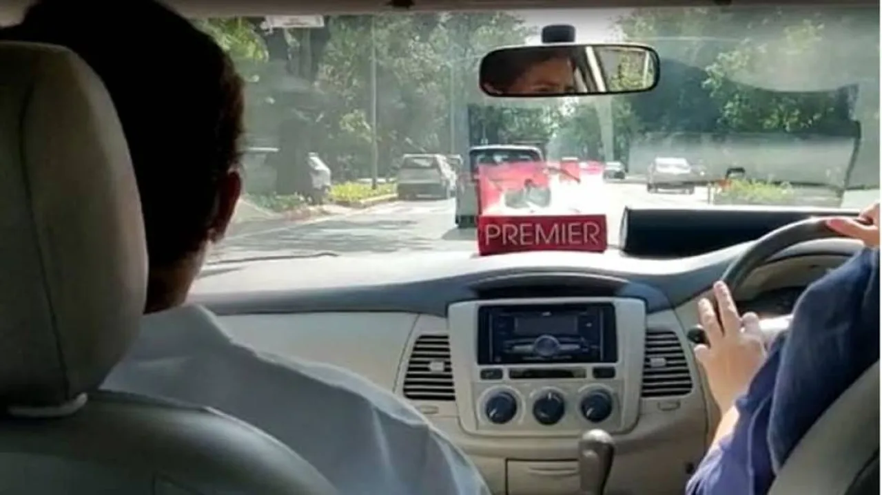 ହାଥରସ ଯାଉଛନ୍ତି ରାହୁଲ-ପ୍ରିୟଙ୍କା ଗାନ୍ଧି; ଅଟକାଇବାକୁ ରାସ୍ତାରେ ପୋଲିସ ବି ପ୍ରସ୍ତୁତ