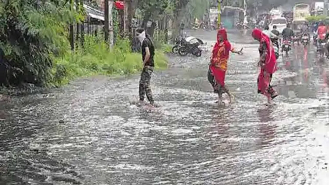 ୨୦ରୁ ପ୍ରବଳ ବର୍ଷା; ସମ୍ଭାବ୍ୟ ବନ୍ୟା ପରିସ୍ଥିତିର ମୁକାବିଲା ନେଇ ଗଞ୍ଜାମରେ ପ୍ରସ୍ତୁତି ବୈଠକ