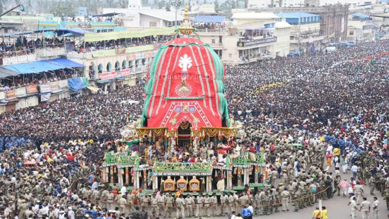 ବଡ଼ଦାଣ୍ଡରେ ଗଡ଼ିବନି ରଥ: ହାତ ଟେକିଦେଲେ କି ରାଜ୍ୟ ସରକାର ?