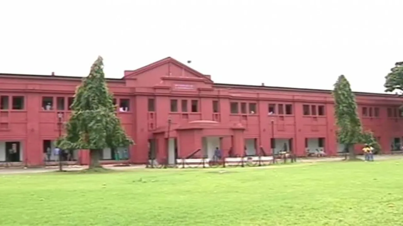 ରେଭେନ୍ସାରୁ ଛାତ୍ର ଆନ୍ଦୋଳନ ହଟିଲା