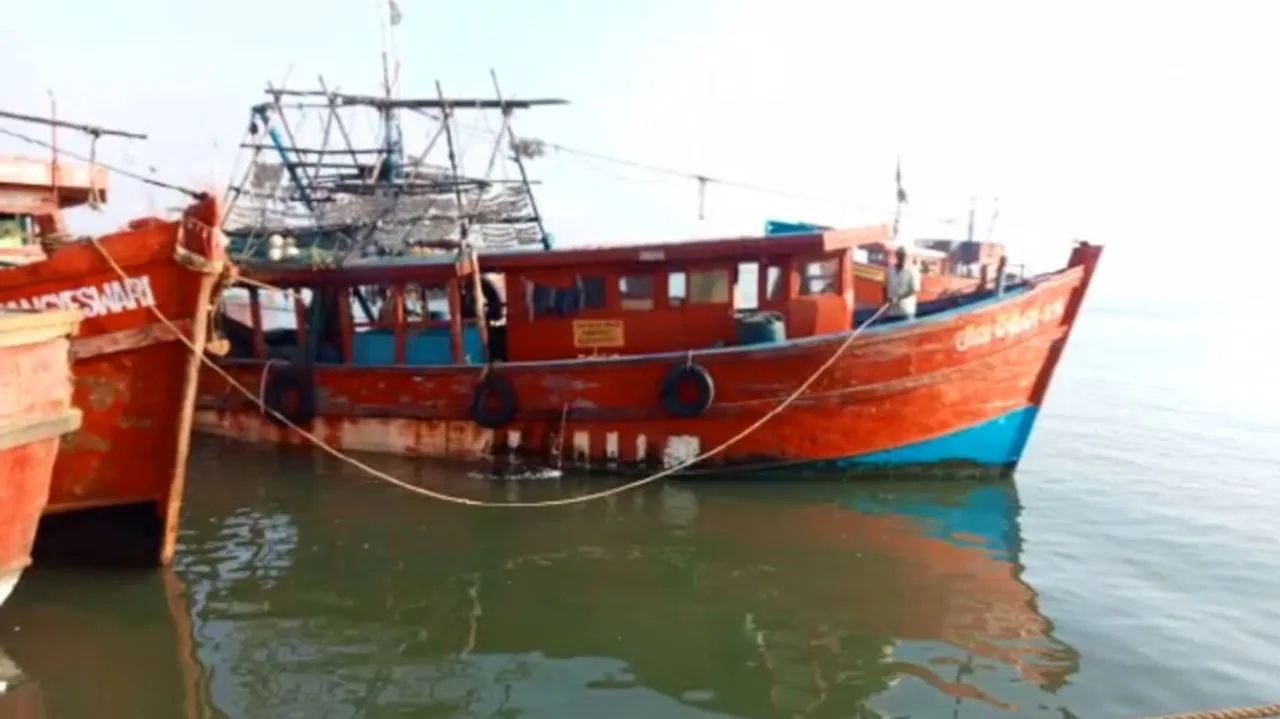 Trawlers Seized