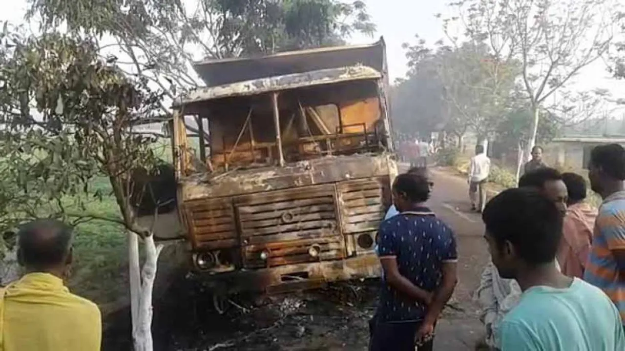 ଟ୍ରକ୍‌ ଧକ୍କାରେ ଦୁଇ ମୃତ, ଜଣେ ଆହତ