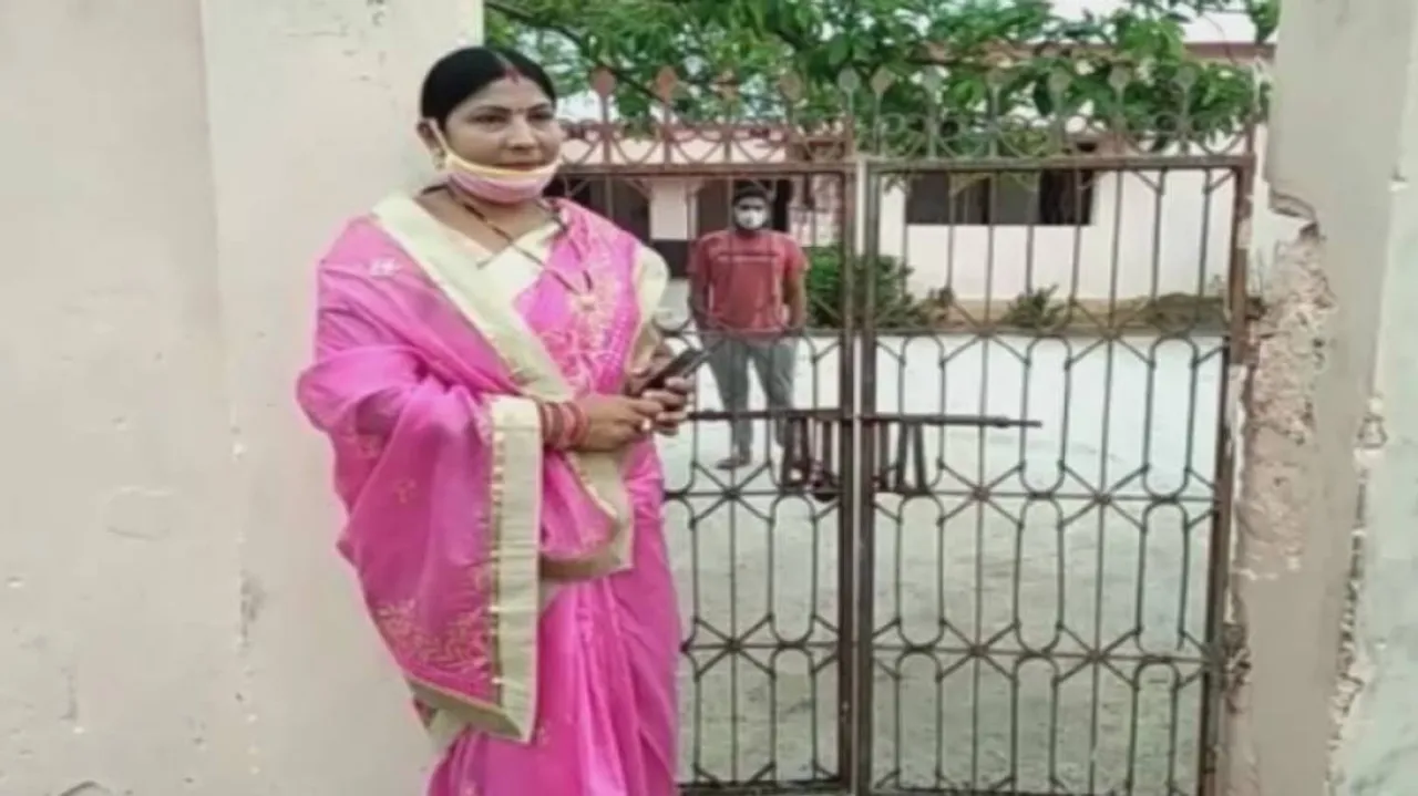 ହାର ମାନିଲା ସମ୍ପର୍କ, ପୁଅକୁ କ୍ୱାରେଣ୍ଟିନ୍‌ରେ ରଖିଲେ ସରପଞ୍ଚ